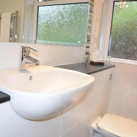 Guest house Southview And Indoor Pool Windermere