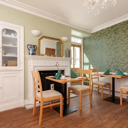 Guest house Southview And Indoor Pool 4*