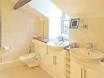 Southview And Indoor Pool Windermere