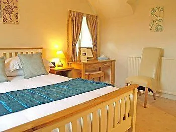 Southview And Indoor Pool Guest house 4*