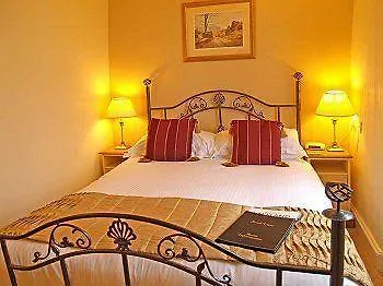 Southview And Indoor Pool بيت ضيافة