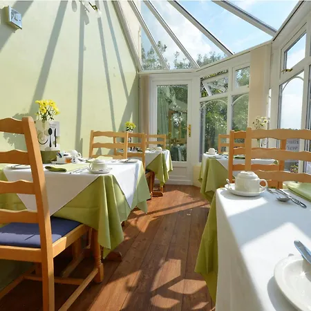 Guest house Southview And Indoor Pool Windermere